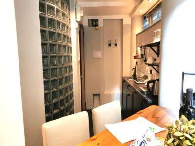Cheerful Studio Budapest Downtown Exteriör bild